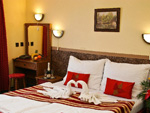 Hotel Piroska, B�kf�rd�